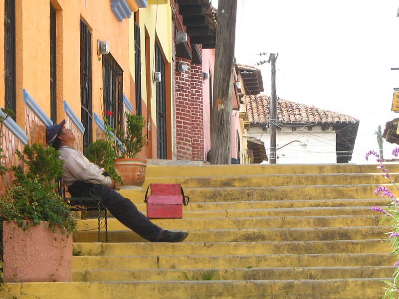 ISPANIA_Siesta_wiki_Hector_Garcia