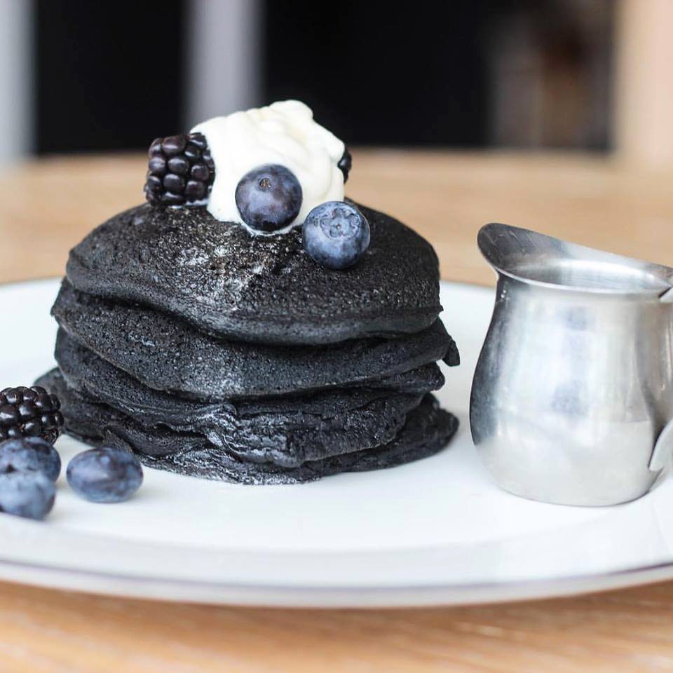 18835707_1877961789093919_4002802083697386492_n