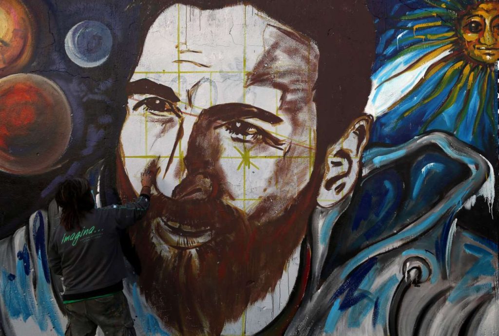 2017-06-29T225456Z_1343659750_RC1E55018860_RTRMADP_3_PEOPLE-MESSI-WEDDING