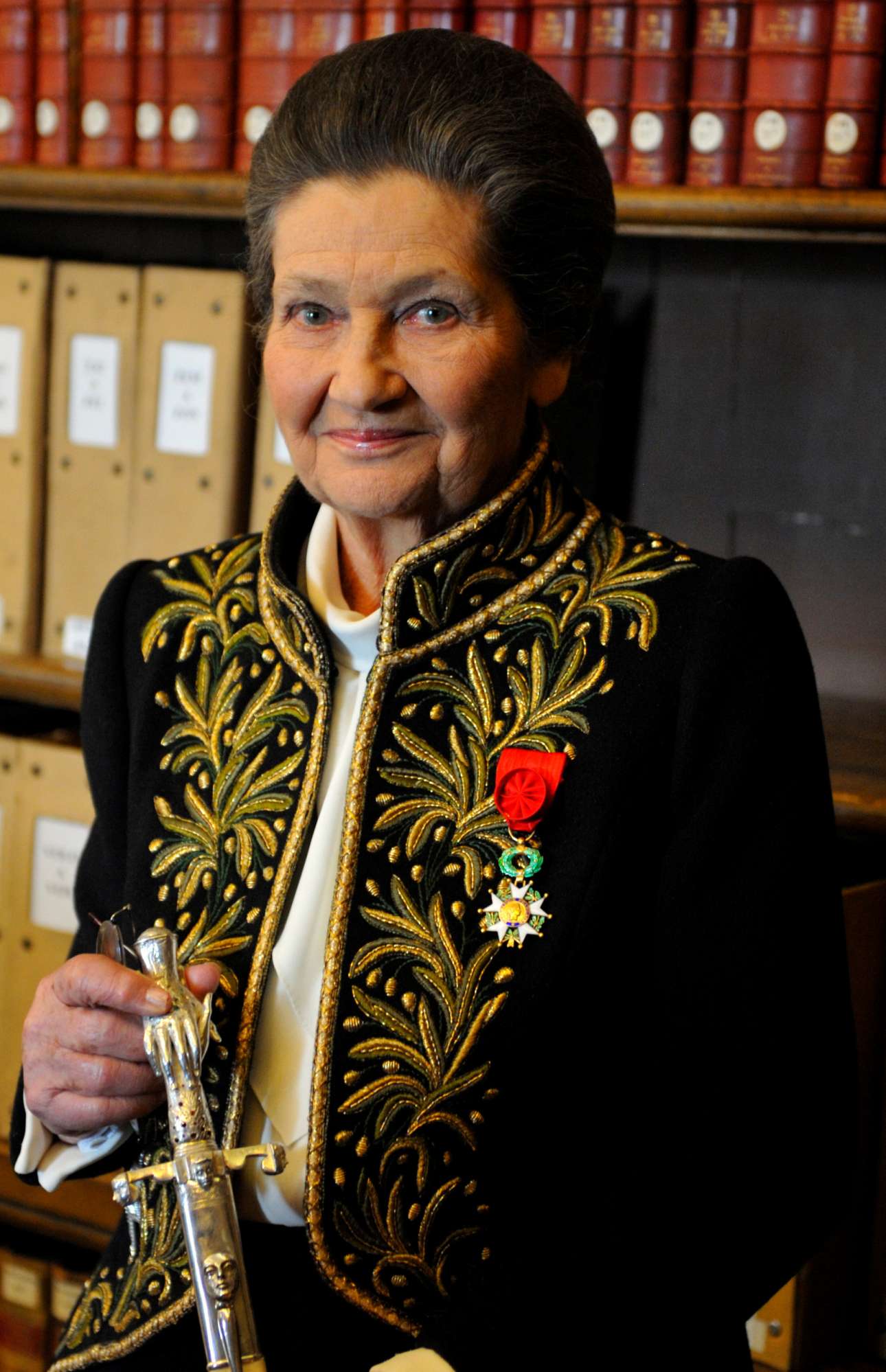 2017-06-30T085455Z_1785626199_RC144B5066B0_RTRMADP_3_PEOPLE-VEIL