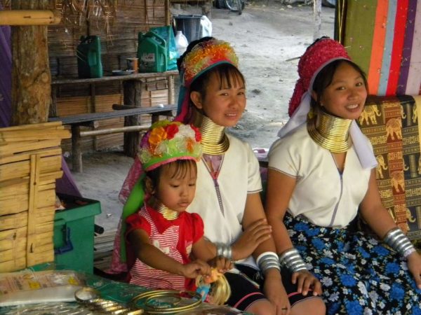 Thai Cambodia (1229)