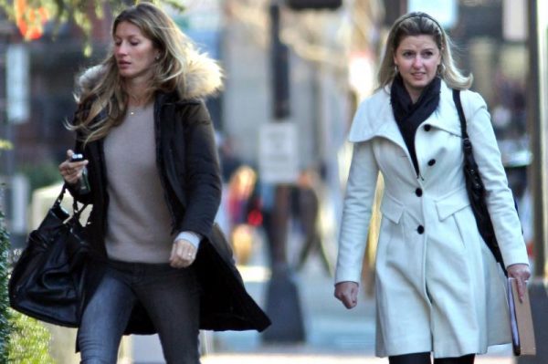 gisele-bundchen-patricia-bundchen-splash-news-100715-800x532
