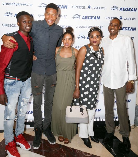 Η οικογένεια Αντετοκουνμπο