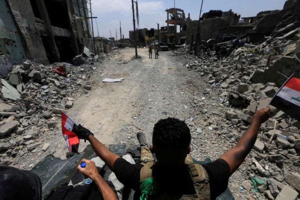 2017-07-08T115647Z_1426808242_RC1B9C0323A0_RTRMADP_3_MIDEAST-CRISIS-IRAQ-MOSUL