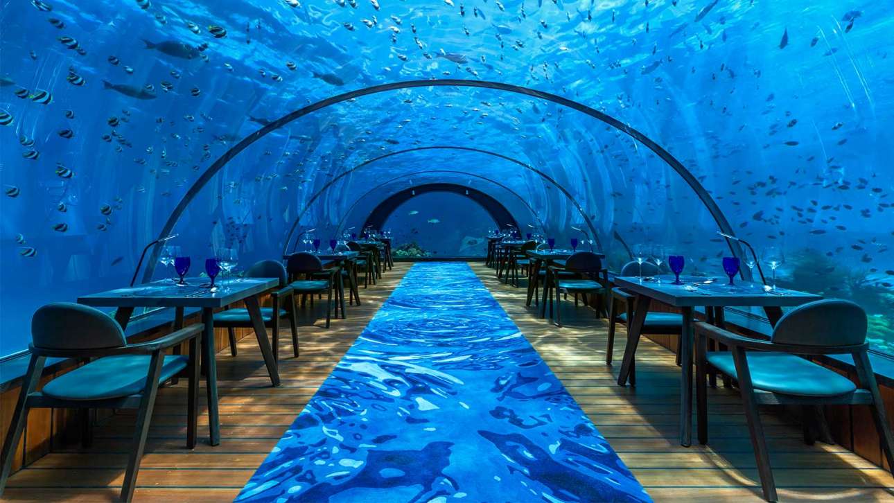 Hurawali-underwater-restaurant