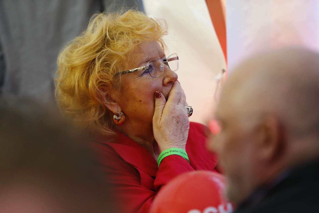 2017-09-24T160721Z_280798560_UP1ED9O18S8IP_RTRMADP_3_GERMANY-ELECTION-REACTION-SCHULZ