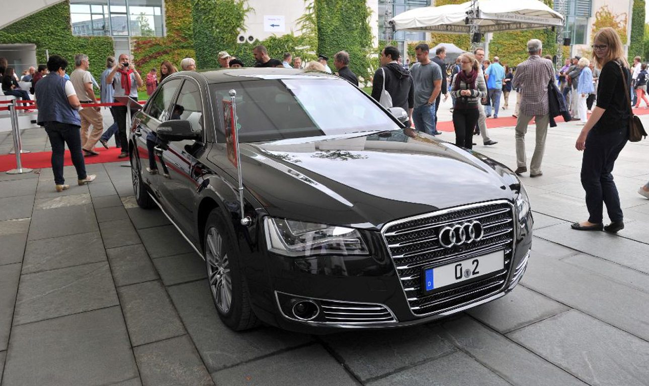Audi A8 W12_Mercel
