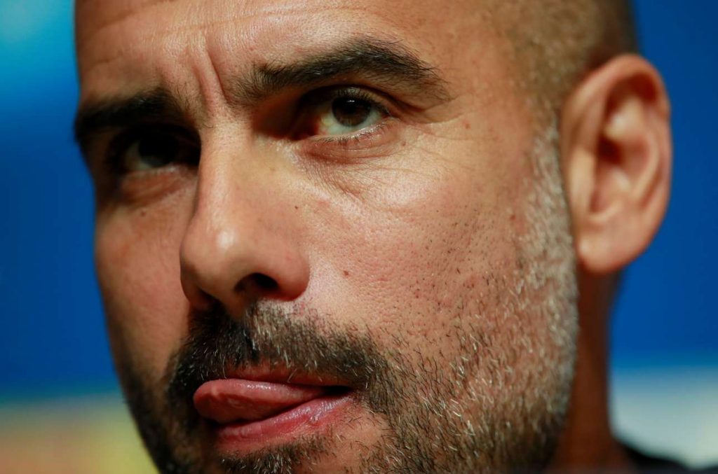 2017-10-16T120308Z_1814453023_RC12F755E7D0_RTRMADP_3_SOCCER-CHAMPIONS-MCI-NAP-PREVIEW