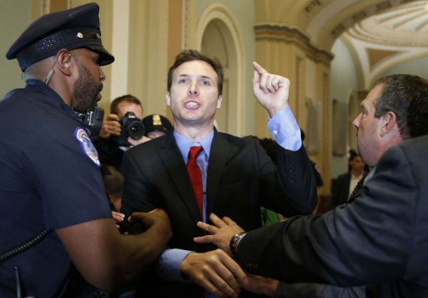 Αυτός είναι ο άνδρας που συνελήφθη (REUTERS/Joshua Roberts)