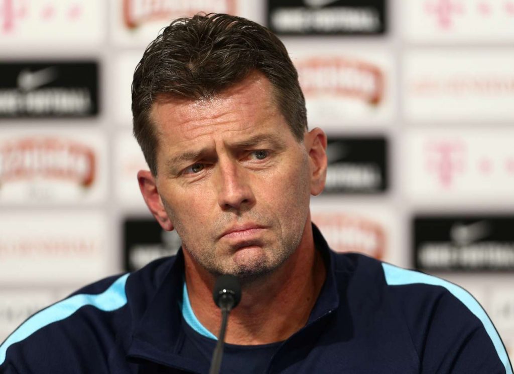 2017-11-08T164925Z_2000903993_RC1F1D4252B0_RTRMADP_3_SOCCER-WORLDCUP-CRO-GRC-PREVIEW