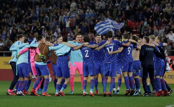 2017-11-12T215018Z_2094839557_RC1FBCA5C900_RTRMADP_3_SOCCER-WORLDCUP-GRC-CRO