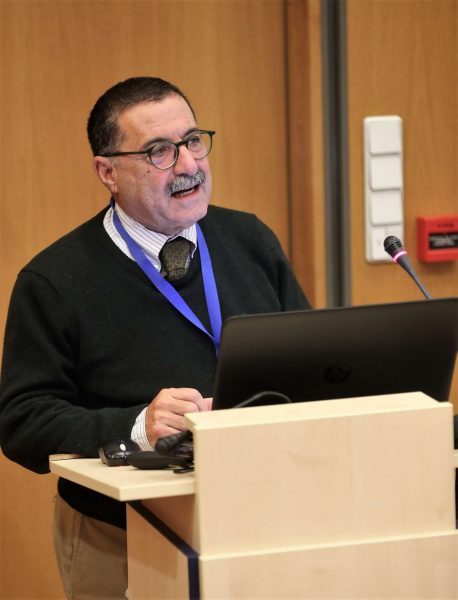 O πρόεδρος του ΚΕΕΛΠΝΟ, καθηγητής Θεόφιλος Ρόζενμπεργκ