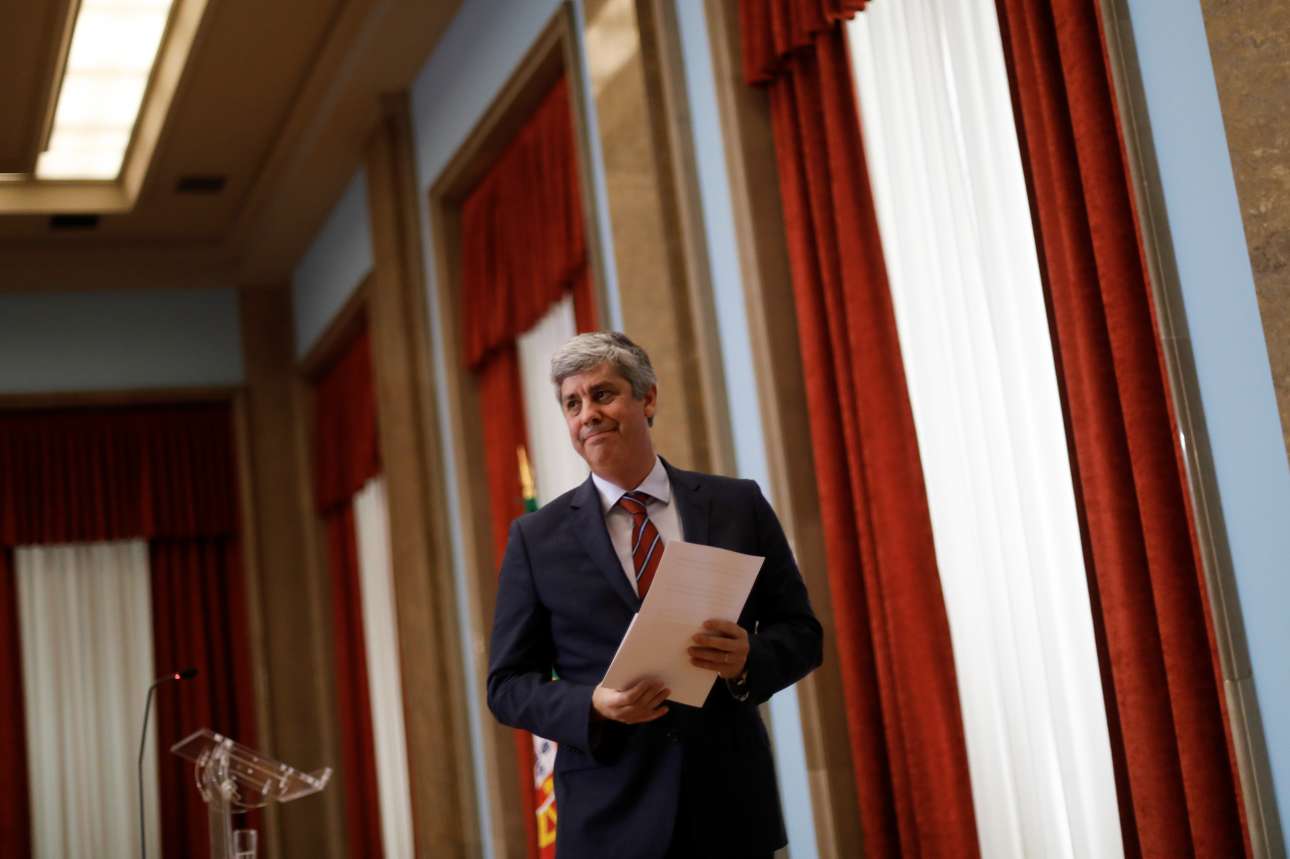 2017-11-30T134739Z_1898641472_RC1BB02F98A0_RTRMADP_3_EUROGROUP-CHAIRMAN