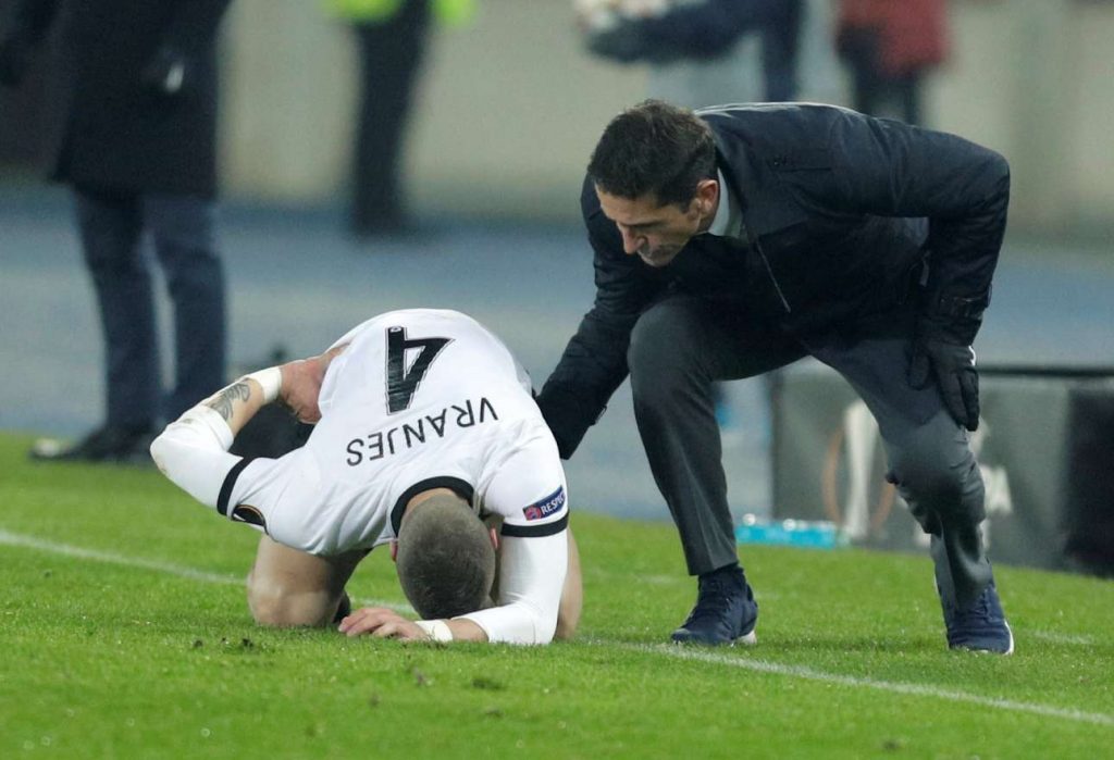 2017-12-07T194723Z_454722110_RC1A57F1BC80_RTRMADP_3_SOCCER-EUROPA-VIE-AEK