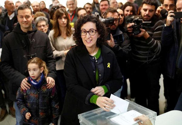 2017-12-21T100855Z_18730490_RC1E7E3AD250_RTRMADP_3_SPAIN-POLITICS-CATALONIA
