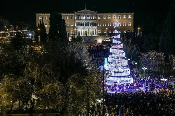 Η Πλατεία από ψηλά (ΛΙΑΚΟΣ ΓΙΑΝΝΗΣ/Intimenews)