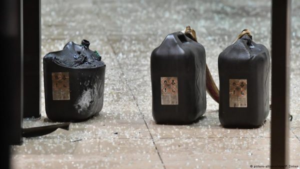 Τα δοχεία που βρέθηκαν στο αυτοκίνητο