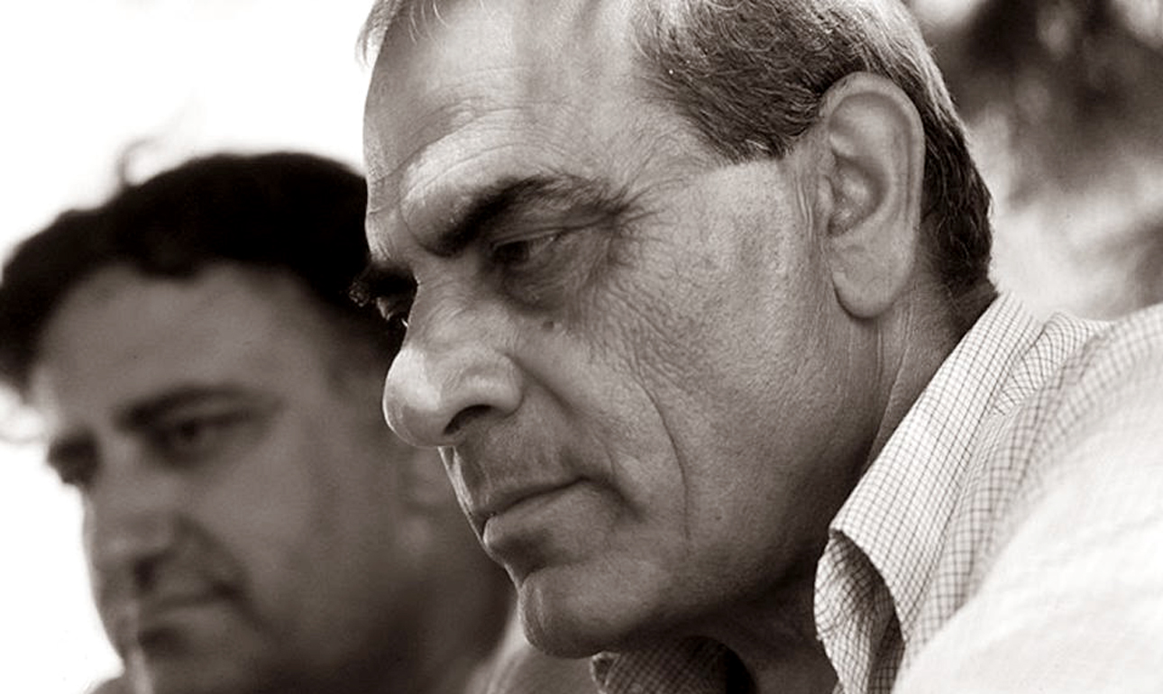 Ο Στέλιος Καζαντζίδης και ο Πάνος Γεραμάνης, δημοσιογράφος, παρουσιαστής μουσικών εκπομπών και μελετητής του λαϊκού τραγουδιού