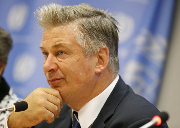 epa04942800 US actor and activist, Alec Baldwin speaks at a UN Development Programme (UNDP) press conference to announce the winners of the 2015 Equator Prize, at the UN headquarters in New York, USA, 21 September 2015. The Equator Prize is awarded to 20 outstanding local and indigenous community initiatives. EPA/ANDREW GOMBERT