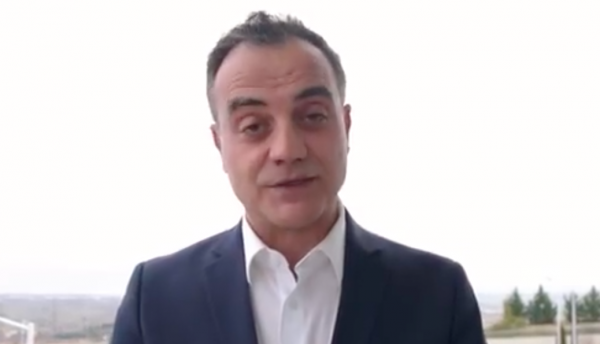Ο Περιφερειάρχης Θεόδωρος Καρυπίδης μας λέει πόσο μας στηρίζει