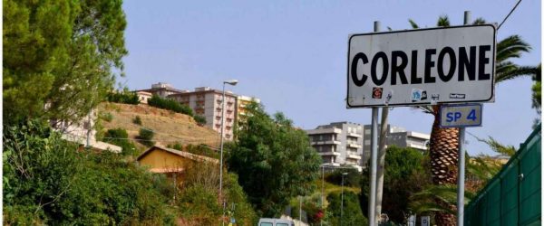 Το Κορλεόνε. Ενα από τα εμβληματικά μέρη που θυμίζουν Μαφία (Tour Of Sicily)