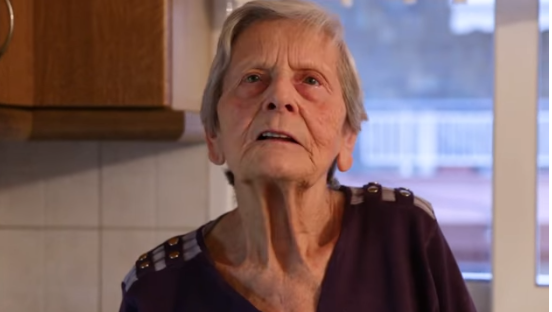 Χάρη στον ΣΥΡΙΖΑ η κυρία Σοφία καμάρωσε παιδί στο Μαξίμου