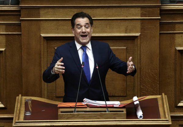 Ο αντιπρόεδρος της ΝΔ Άδωνις Γεωργιάδης μιλάει στη συζήτηση και ψηφοφορία επί της προτάσεως της κυβερνητικής πλειοψηφίας για τη συγκρότηση επιτροπής προκαταρκτικής εξέτασης για την υπόθεση NOVARTIS, στην Ολομέλεια της Βουλής, Τετάρτη 21 Φεβρουαρίου 2018. ΑΠΕ-ΜΠΕ/ΑΠΕ-ΜΠΕ/ΣΥΜΕΛΑ ΠΑΝΤΖΑΡΤΖΗ