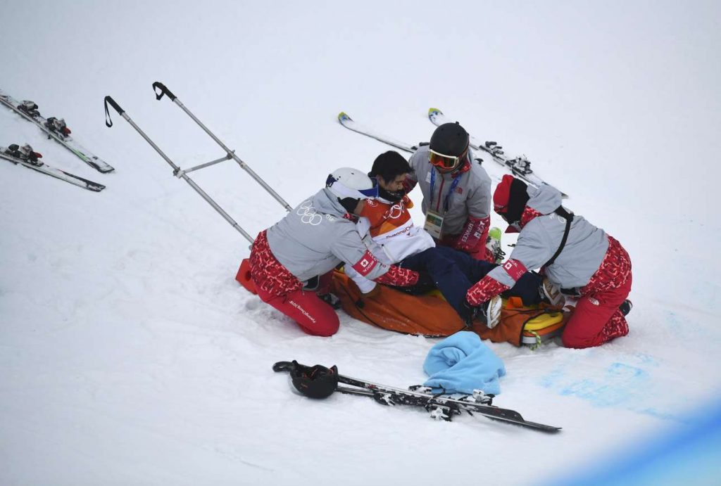 2018-02-14T022745Z_360907939_DEVEE2E06U8N3_RTRMADP_3_OLYMPICS-2018-SNO-HP-M(1)