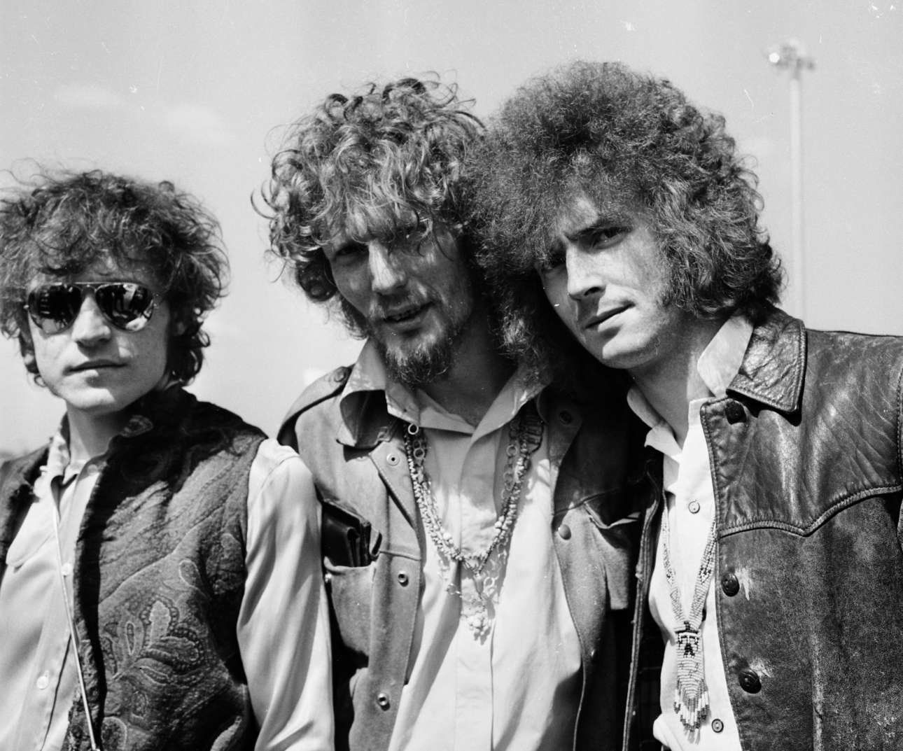 Cream, η πρώτη «σούπερμπαντα». Από δεξιά Ερικ Κλάπτον κιθάρα), Τζίντζερ Μπέικερ ντραμς), Τζακ Μπρους μπάσο)