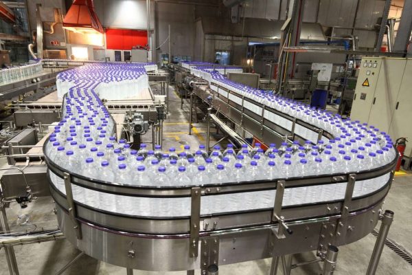 Η Coca-Cola Τρία Εψιλον επένδυσε €8 εκατ. στη μονάδα Αιγίου