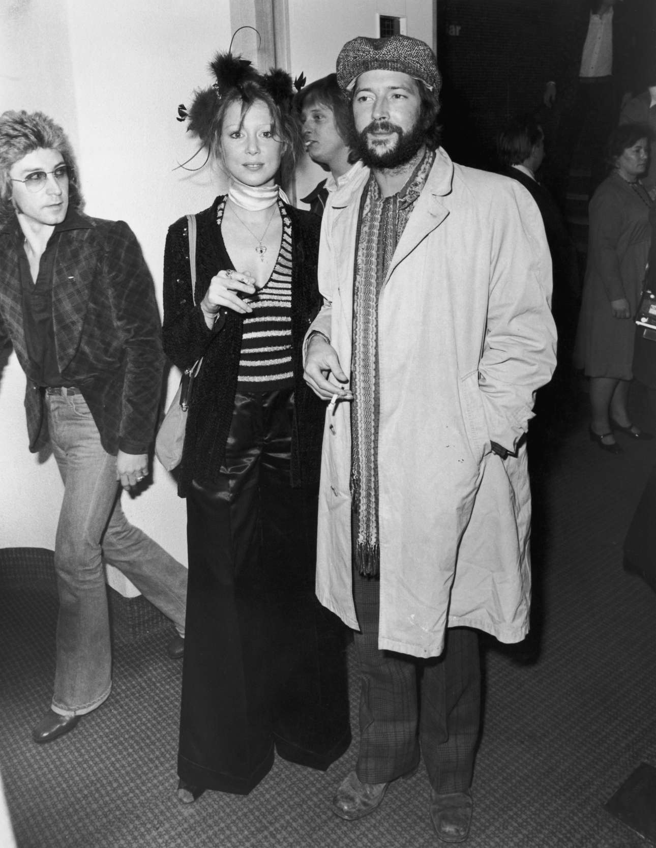 Με τον μοιραίο έρωτα της ζωής του, Πάτι Μπόιντ, στην πρεμιέρα της ροκ όπερας των Who, «Tommy», τον Μάρτιο του 1975 Central Press Hulton Archive Getty Images/ Ideal Images)