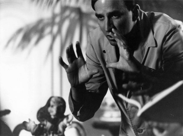 Σπουδαίος σκηνοθέτης, πάντα καθοδηγούσε σωστά, όλους τους ηθοποιούς του, σε κάθε σκηνή (ingmarbergman.se)