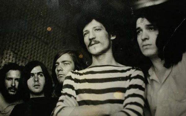 pethane-o-leonidas-alaxadamis-ntramer-tou-thrulikou-sugkrotimatos-eksadaxtulos