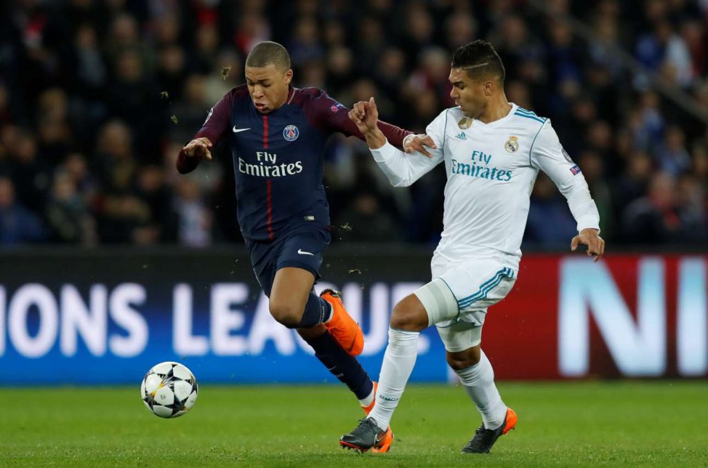 2018-03-06T202238Z_626120837_RC157CBF4BE0_RTRMADP_3_SOCCER-CHAMPIONS-PSG-MAD