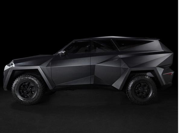 Φυσικά και μπορεί να κινηθεί στο χώμα - αλλά πού να τρέχεις, τώρα...