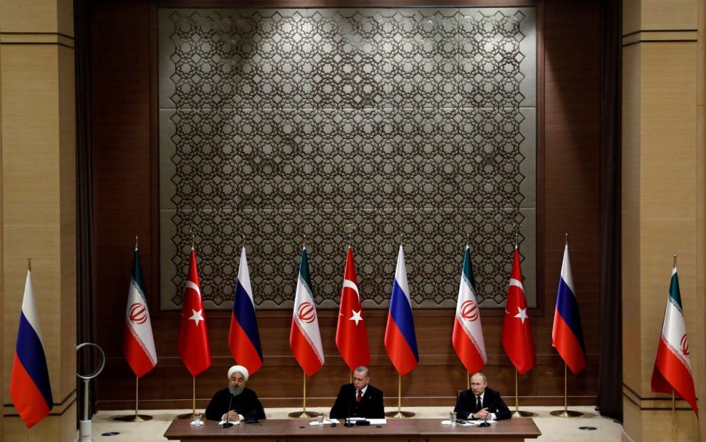 2018-04-04T130517Z_2026689261_RC160450C990_RTRMADP_3_MIDEAST-CRISIS-SYRIA-TURKEY