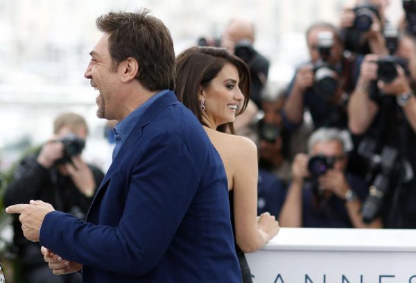 2018-05-09T095131Z_2099803751_UP1EE590RDV0C_RTRMADP_3_FILMFESTIVAL-CANNES-EVERYBODY-KNOWS