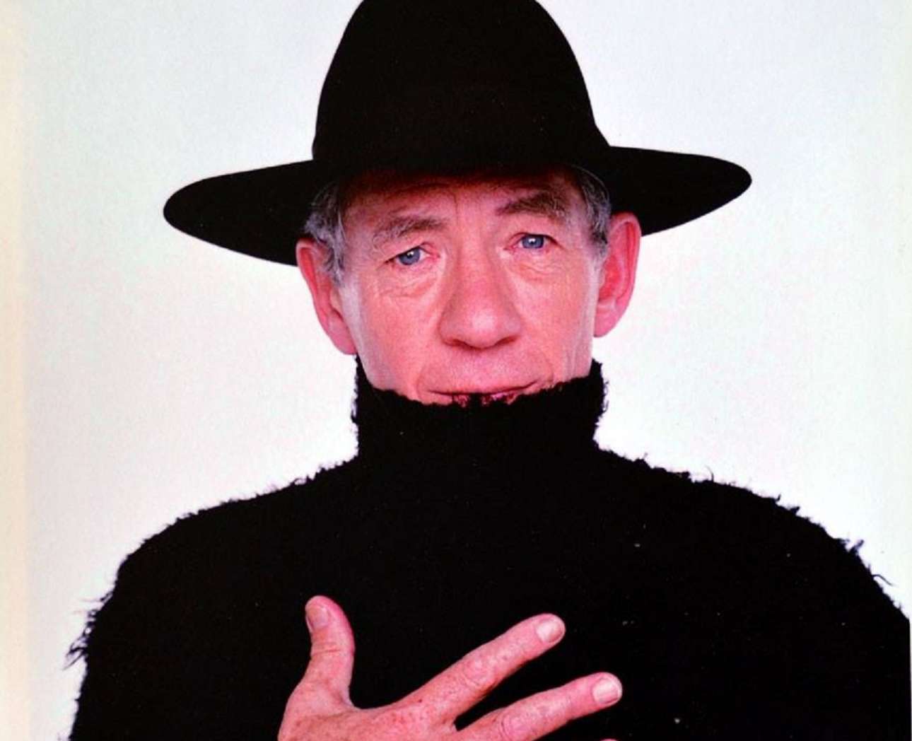 O Ιαν ΜακΚέλεν, πάντα εκκεντρικός και ιδιαίτερος (facebook.com/ianmckellen)