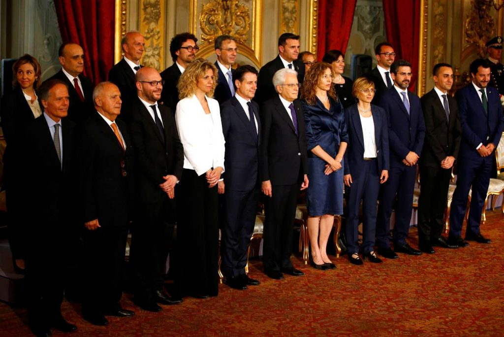 2018-06-01T144205Z_957323510_RC1EE2BC65D0_RTRMADP_3_ITALY-POLITICS