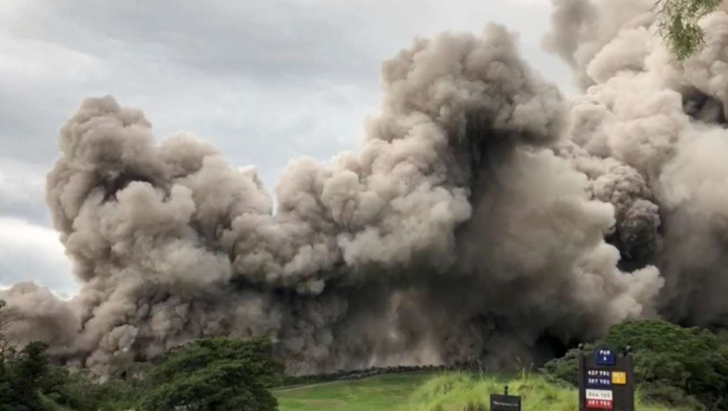 2018-06-06T201930Z_503688298_RC1DE66335C0_RTRMADP_3_GUATEMALA-VOLCANO