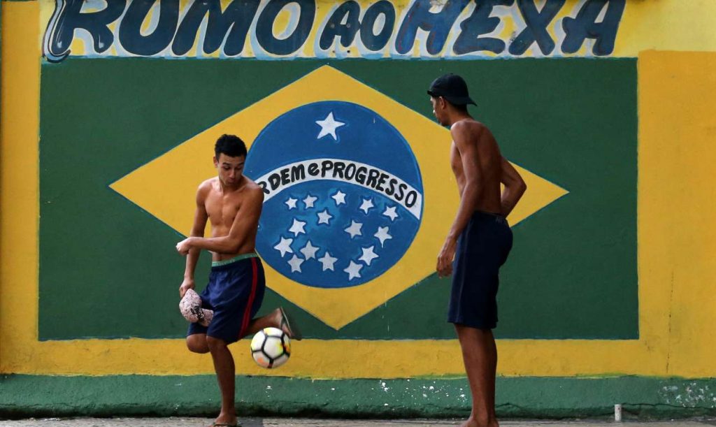 2018-06-12T214412Z_702598120_RC1BF35D4590_RTRMADP_3_SOCCER-WORLDCUP