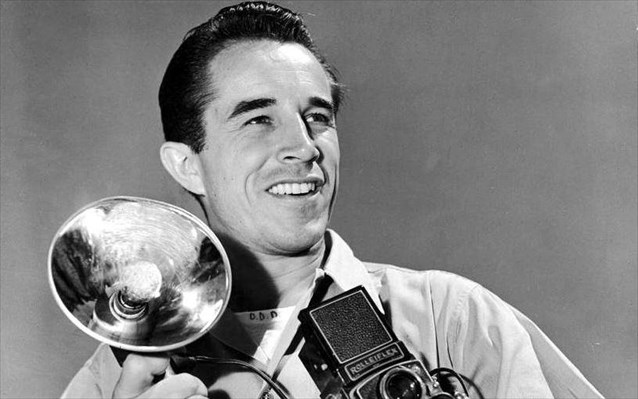 Ο φωτογράφος σε νεαρή ηλικία